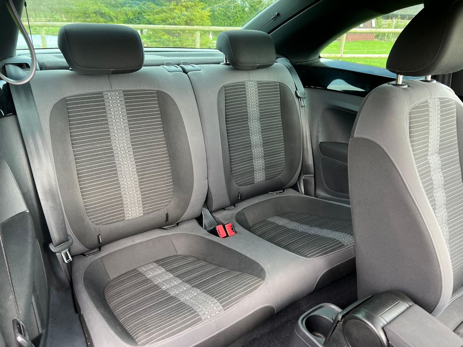 Used Volkswagen Beetle 2013 for sale - 77645670: Photo 13