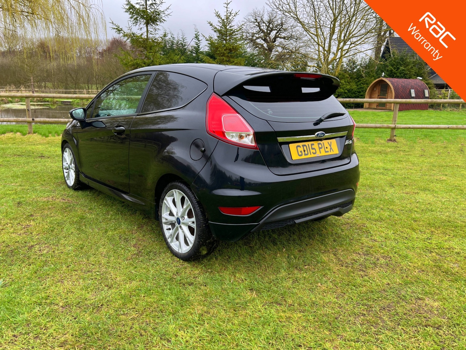 Used Ford Fiesta 2015 for sale - 77782904: Photo 6