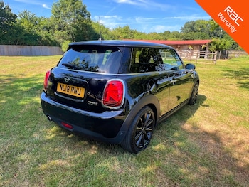 Used MINI Hatch 2018 for sale - 79225478: Photo
