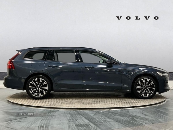 Used Volvo V60 2022 for sale - 76850627: Photo 3