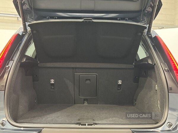 Used Volvo XC40 2025 for sale - 78128430: Photo 14