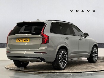 Used Volvo XC90 2025 for sale - 78128418: Photo