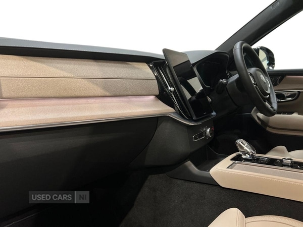 Used Volvo XC90 2025 for sale - 78128418: Photo 5