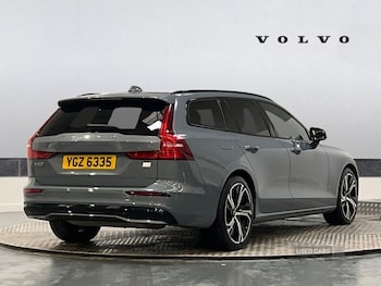 Used Volvo V60 2023 for sale - 77854486: Photo
