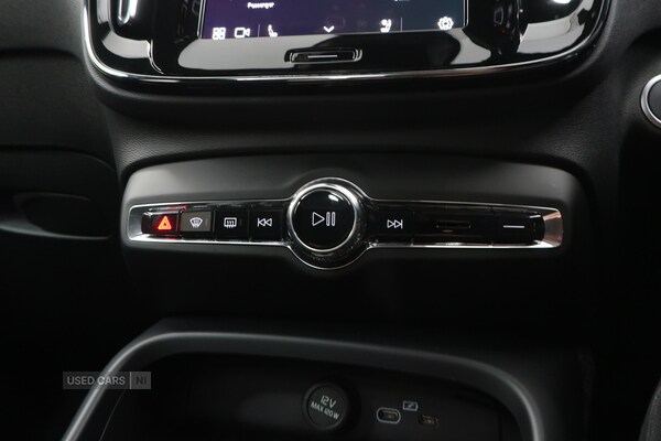 Used Volvo XC40 2024 for sale - 75671198: Photo 24
