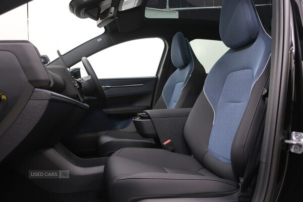 Used Volvo EX30 2025 for sale - 75460099: Photo 10
