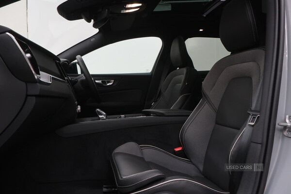 Used Volvo V60 2025 for sale - 75697898: Photo 10