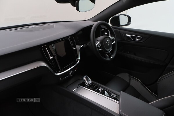 Used Volvo V60 2025 for sale - 75697898: Photo 11
