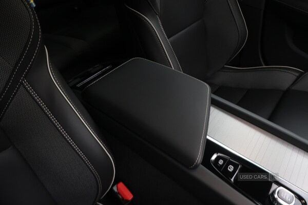 Used Volvo V60 2025 for sale - 75697898: Photo 19