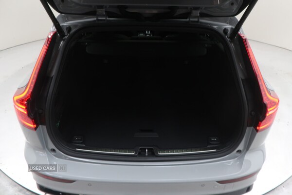 Used Volvo V60 2025 for sale - 75697898: Photo 7