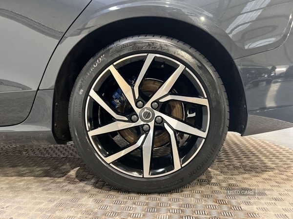 Used Volvo V60 2019 for sale - 77217721: Photo 10