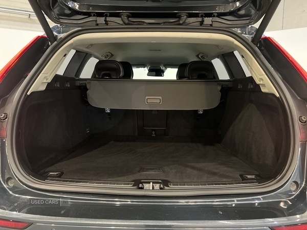 Used Volvo V60 2019 for sale - 77217721: Photo 14