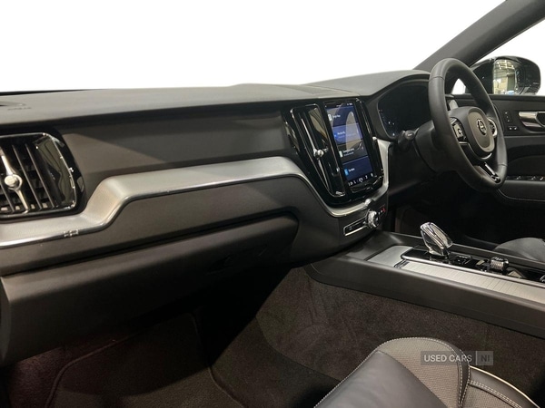 Used Volvo XC60 2023 for sale - 76802912: Photo 5