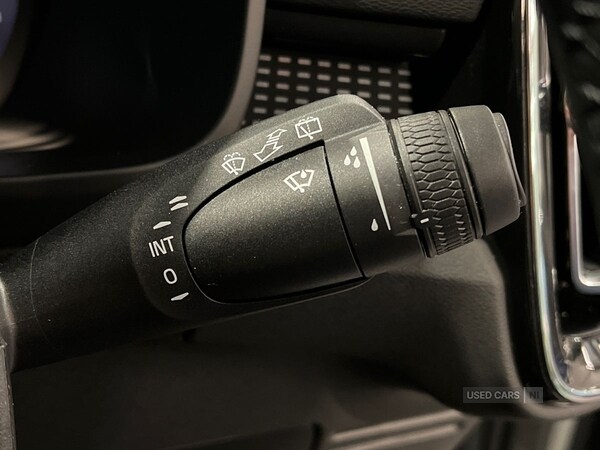 Used Volvo XC40 2025 for sale - 76621211: Photo 32