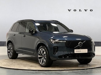 2025 - 2.0 B5P Plus Dark 5dr AWD Geartronic