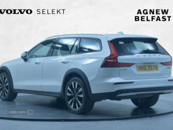 Used Volvo V60 2023 for sale - 74680953: Photo