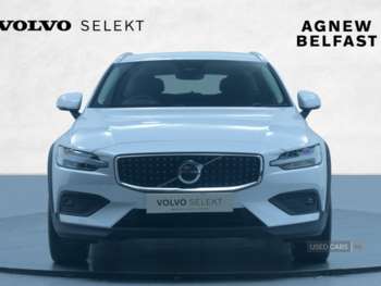 Used Volvo V60 2023 for sale - 74680953: Photo