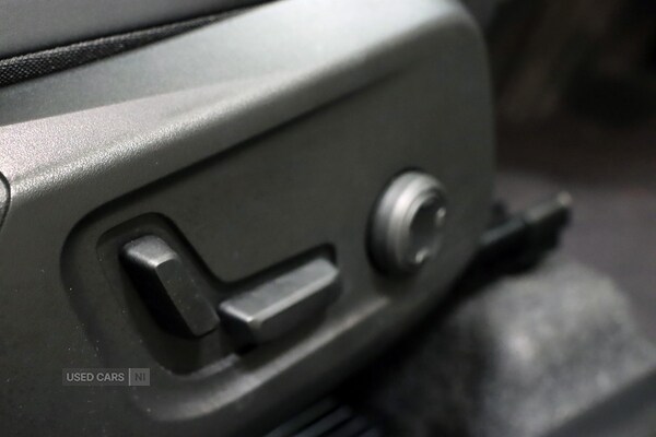 Used Volvo XC40 2025 for sale - 76175788: Photo 13