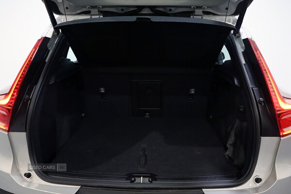 Used Volvo XC40 2025 for sale - 76175788: Photo 25