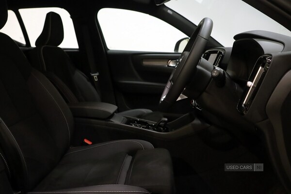 Used Volvo XC40 2025 for sale - 76175788: Photo 27