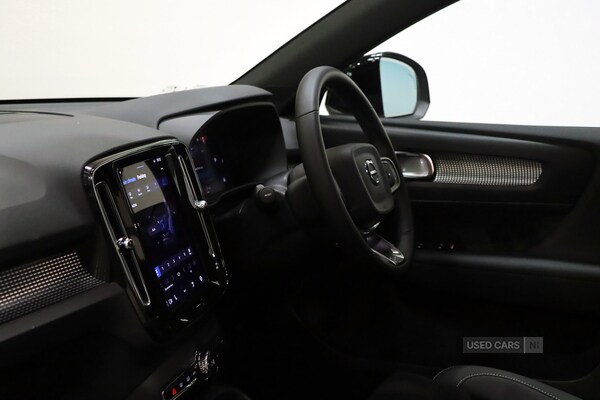 Used Volvo XC40 2025 for sale - 76175788: Photo 36