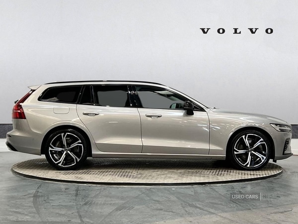 Used Volvo V60 2023 for sale - 77854491: Photo 3