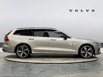 Used Volvo V60 2023 for sale - 77854491: Photo