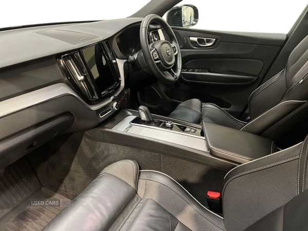 Used Volvo XC60 2022 for sale - 76419520: Photo 5