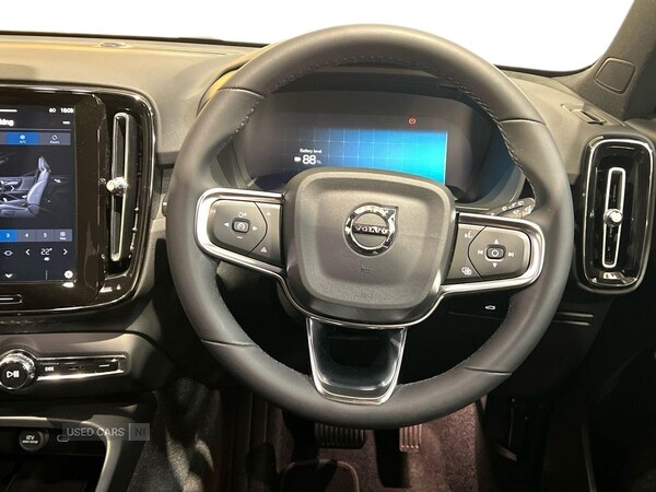 Used Volvo XC40 2023 for sale - 76473968: Photo 11