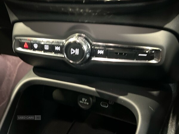 Used Volvo XC40 2023 for sale - 76473968: Photo 24