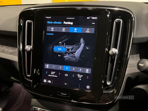 Used Volvo XC40 2023 for sale - 76473968: Photo 25