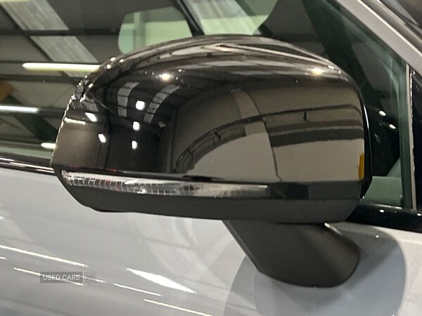 Used Volvo XC40 2023 for sale - 76473968: Photo 30