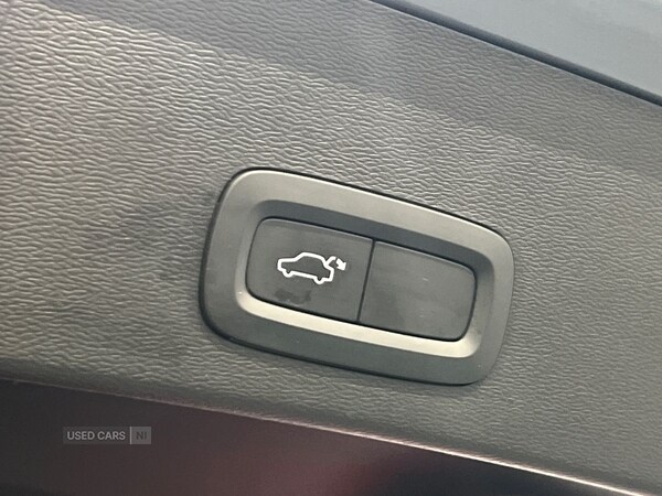 Used Volvo XC40 2023 for sale - 76473968: Photo 32