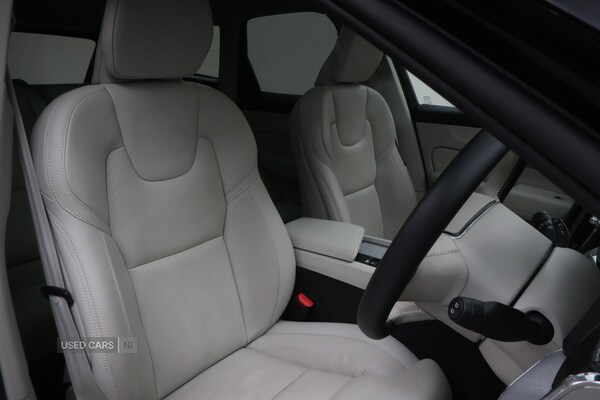 Used Volvo XC60 2024 for sale - 76753427: Photo 14