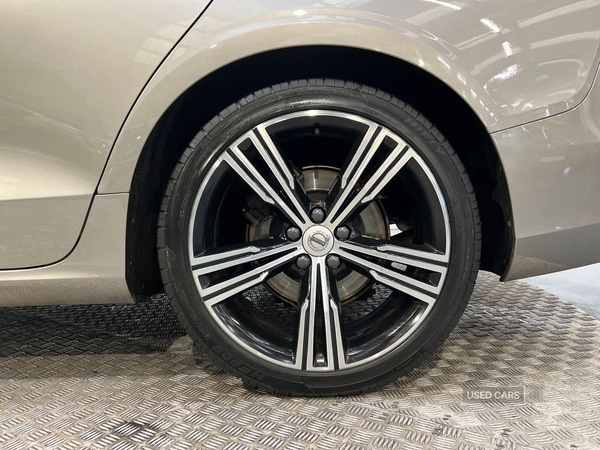 Used Volvo V60 2018 for sale - 77359460: Photo 10