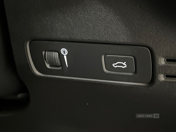 Used Volvo XC40 2022 for sale - 77009256: Photo 41