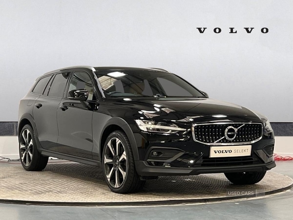 Used Volvo V60 2020 for sale - 76634648: Photo 1