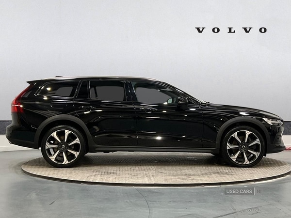 Used Volvo V60 2020 for sale - 76634648: Photo 3