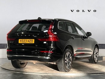 Used Volvo XC60 2023 for sale - 76802917: Photo