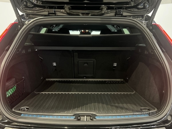 Used Volvo V60 2022 for sale - 76659667: Photo 14