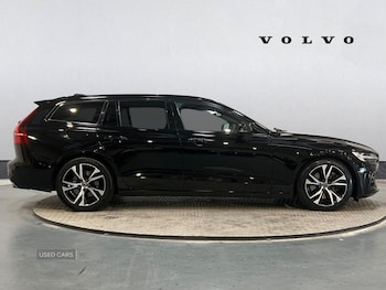 Used Volvo V60 2022 for sale - 76659667: Photo