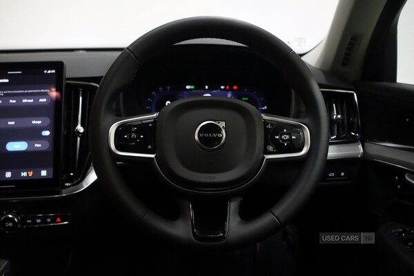 Used Volvo XC90 2025 for sale - 76201881: Photo 28