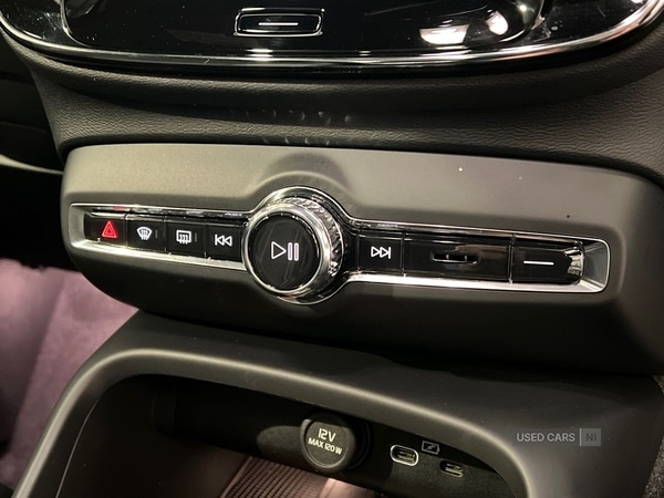 Used Volvo XC40 2022 for sale - 76887593: Photo 26