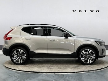 Used Volvo XC40 2022 for sale - 76887593: Photo