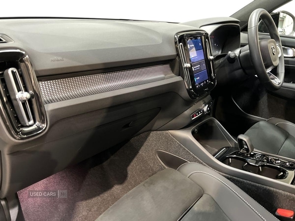 Used Volvo XC40 2022 for sale - 76887593: Photo 5