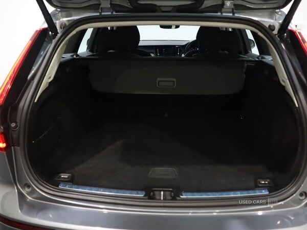 Used Volvo V60 2020 for sale - 76308317: Photo 14