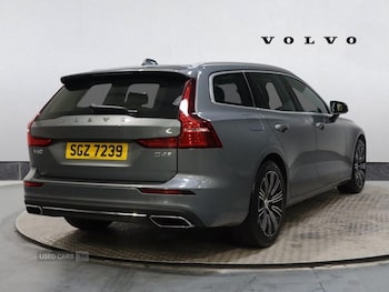 Used Volvo V60 2020 for sale - 76308317: Photo