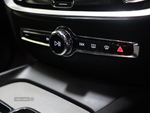 Used Volvo V60 2020 for sale - 76308317: Photo 32