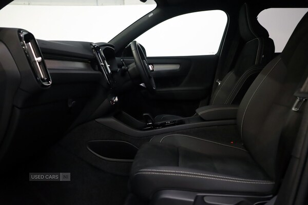 Used Volvo XC40 2025 for sale - 76753725: Photo 62