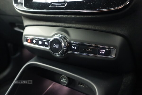 Used Volvo XC40 2021 for sale - 76085869: Photo 12